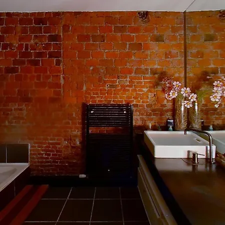 Apartament And Cosy Place With Jacuzzi And Sauna To Relax In The Centre Of *